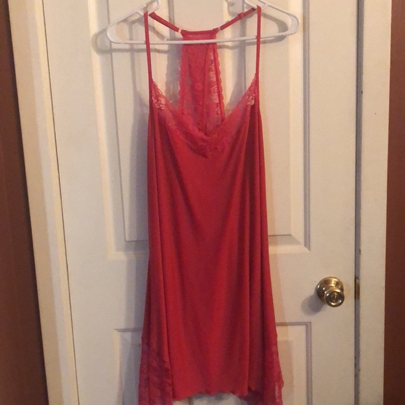 16/18XXL Brand new never worn pink nightgown fabric is so soft and comfortable - Picture 2 of 3